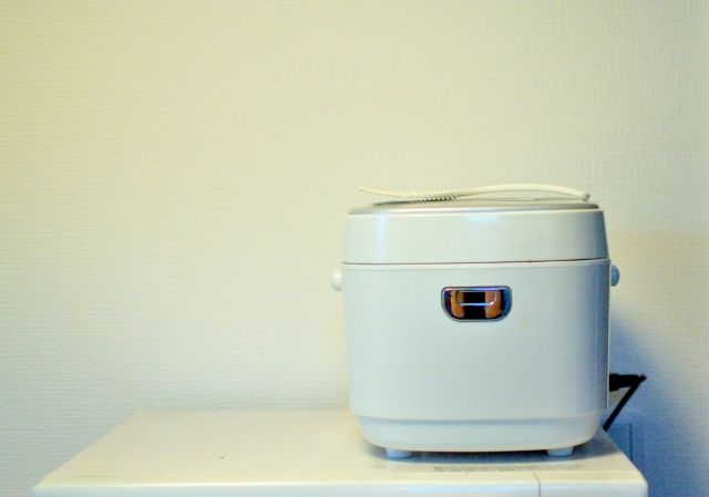大阪市の不用品回収では炊飯器を処分してもらえるの